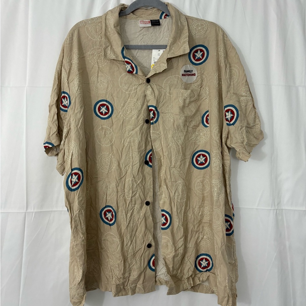 New Marvel Small Button Up Top